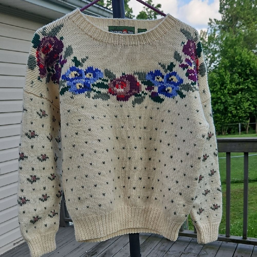 Vintage Outback Red Wool Floral Sweater Size S